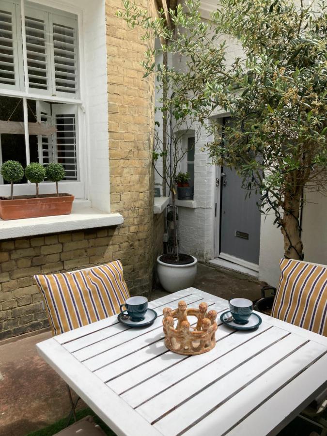 Olive Tree Apartment Hove Exterior foto